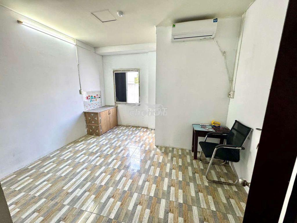 Phòng trọ giá rẻ có nội thất gần eon tân phú , đh công thương - 2