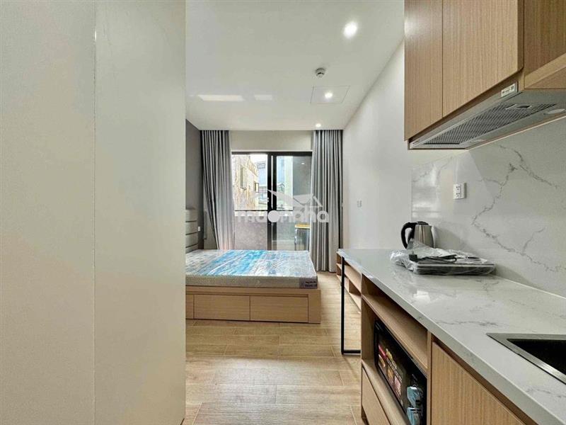 Cho thuê căn hộ full nội thất thang máy có ban công mặt tiền giá rẻ