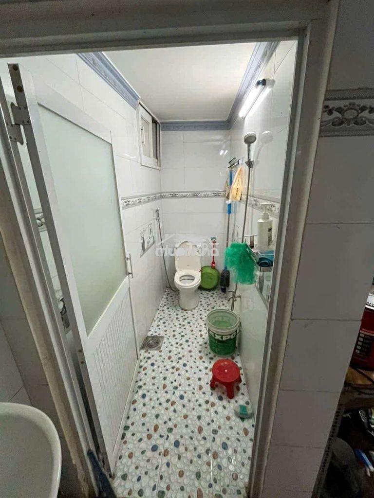 BÁN GẤP NHÀ Ở QUẬN 6
