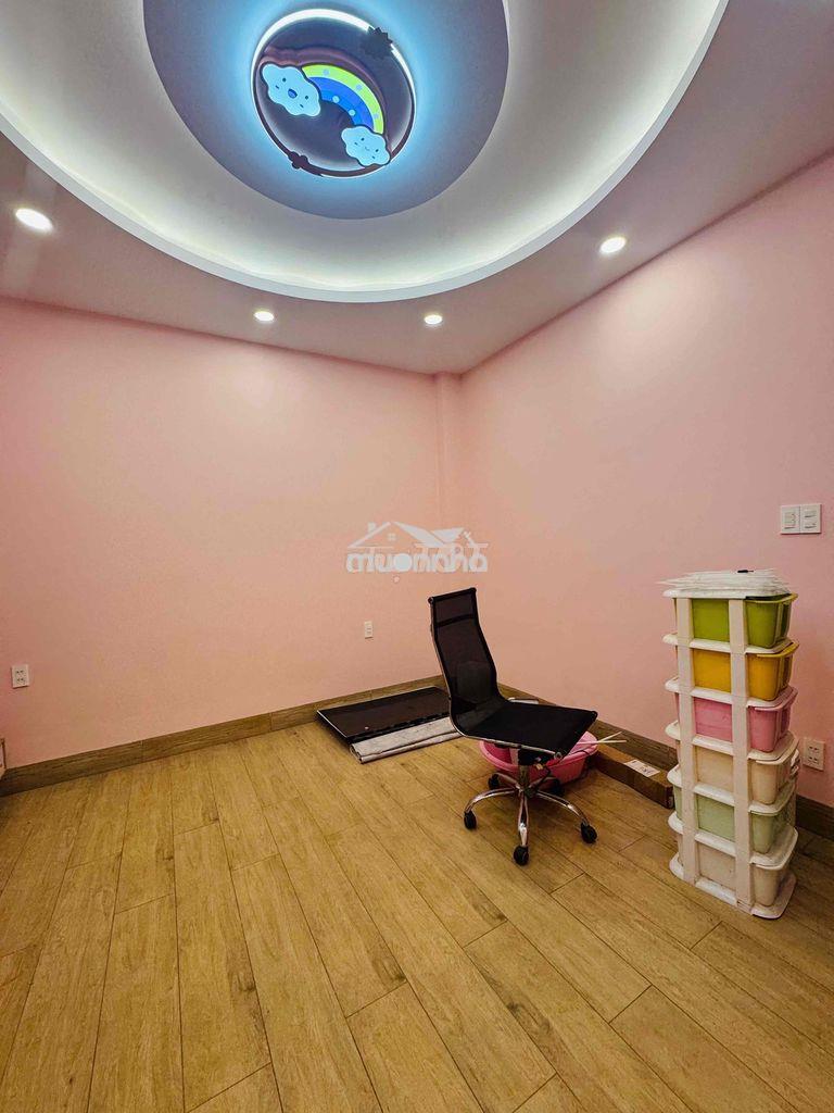 Còn 2 phồng trống nhà đẹp 3tr quận tân phú ngay aeon mall