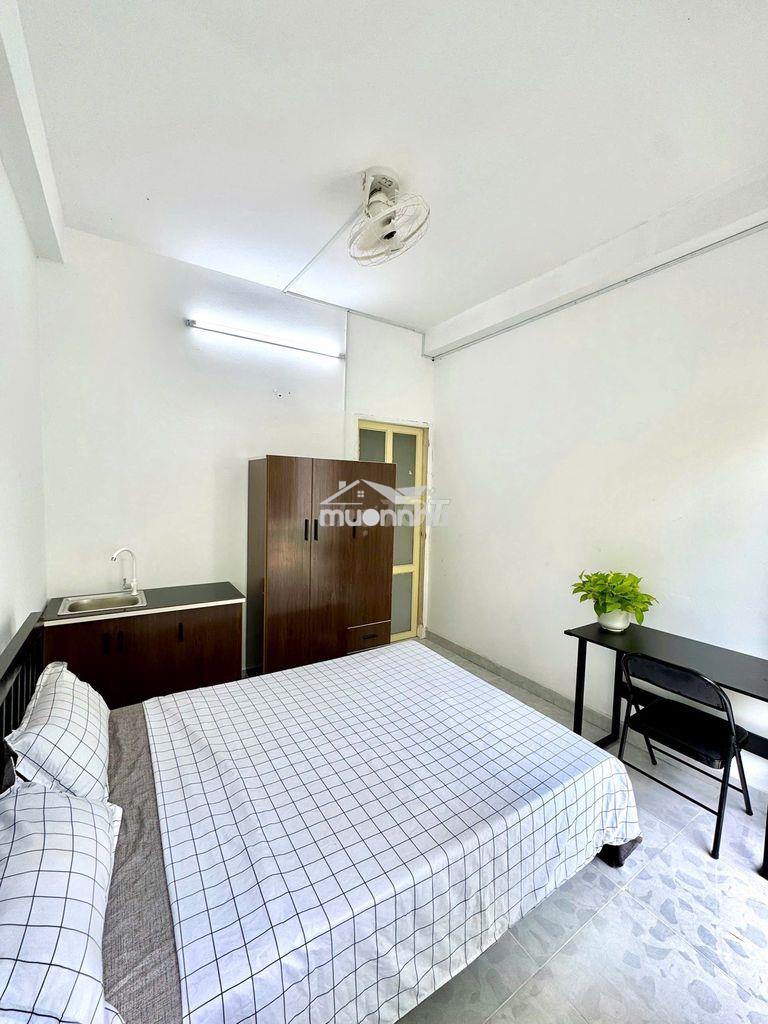 Phòng mới cứng, giá rẻ bạn là người đầu tiên ở. đường nguyễn kiệm - 2