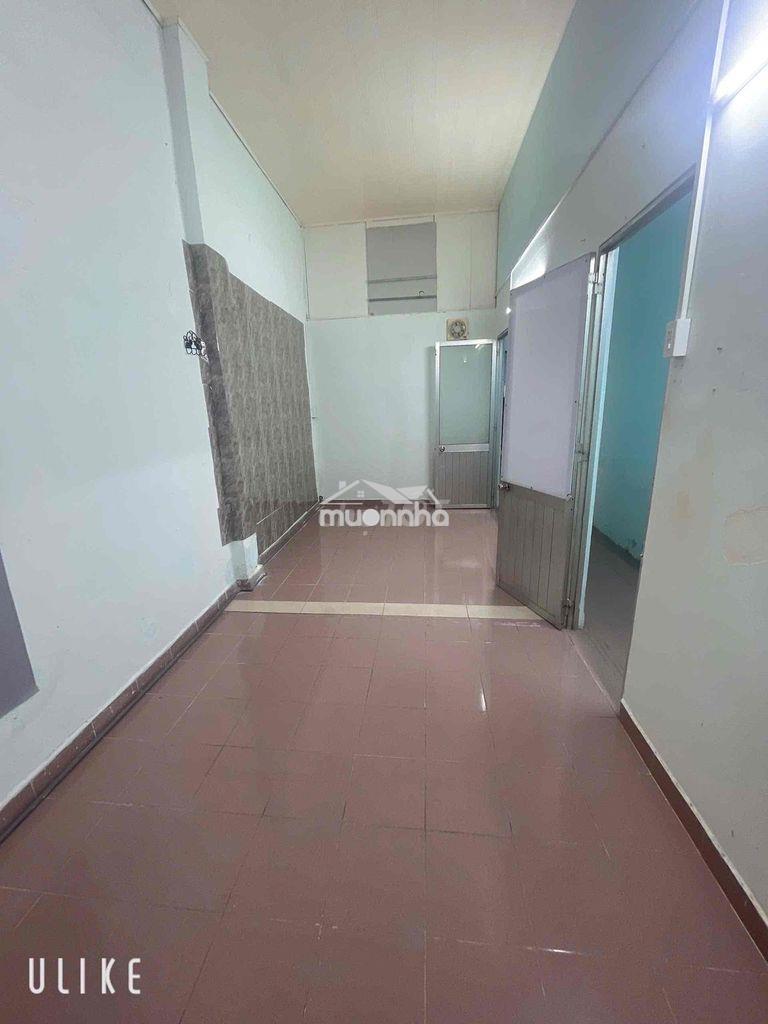 Cho thuê nguyên căn hẻm 436b/114 đường 3/2 p. hoà hưng. tphcm