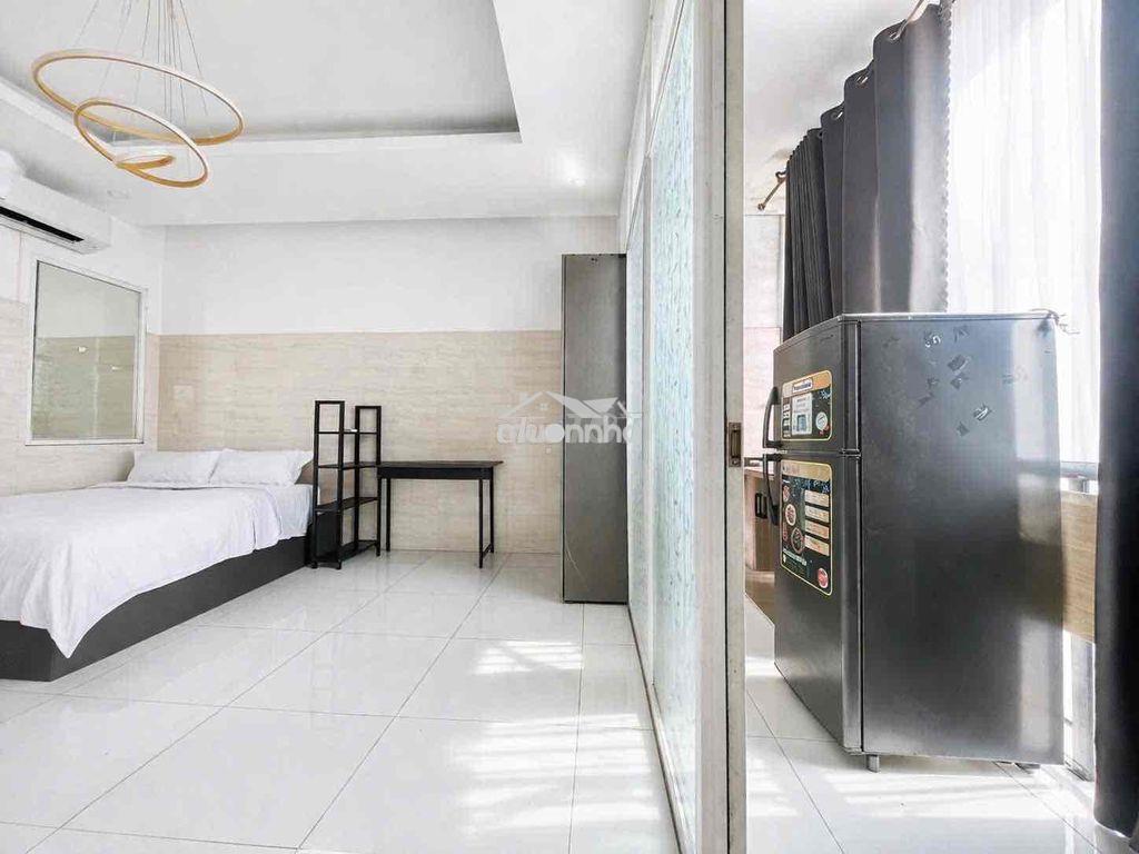 Cho thuê phòng trọ ban công ngay hồng bàng quận 5 thang máy siêu rộng - 3