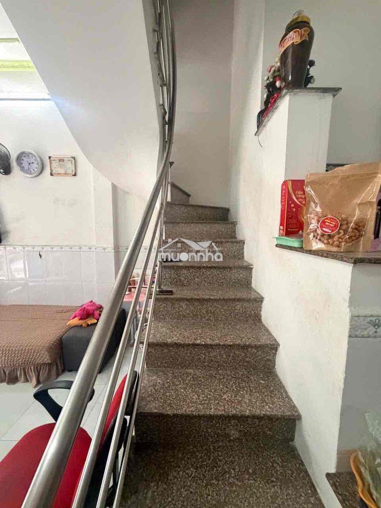 Nhà 90m2_đúc 1lầu,2p ngủ-ngay ht13,gần chợ ht,hẻm 4’ - 3