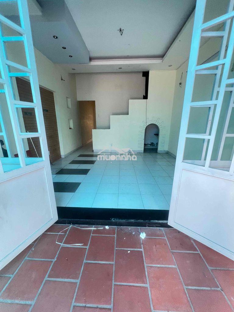 Cho thuê nhà hẻm xe tải âu cơ 5x20 trệt lửng 2pn