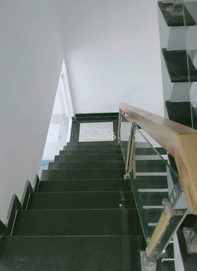 Cho thuê nhà hxh 490/6a nguyễn tri phương p.9 q.10 - 4