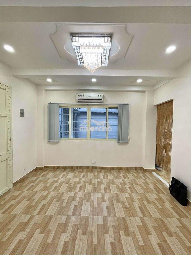 Căn hộ mặt tiền trần hưng đạo q5(giáp q1)- 75m2-3pn -lầu 4 thang máy