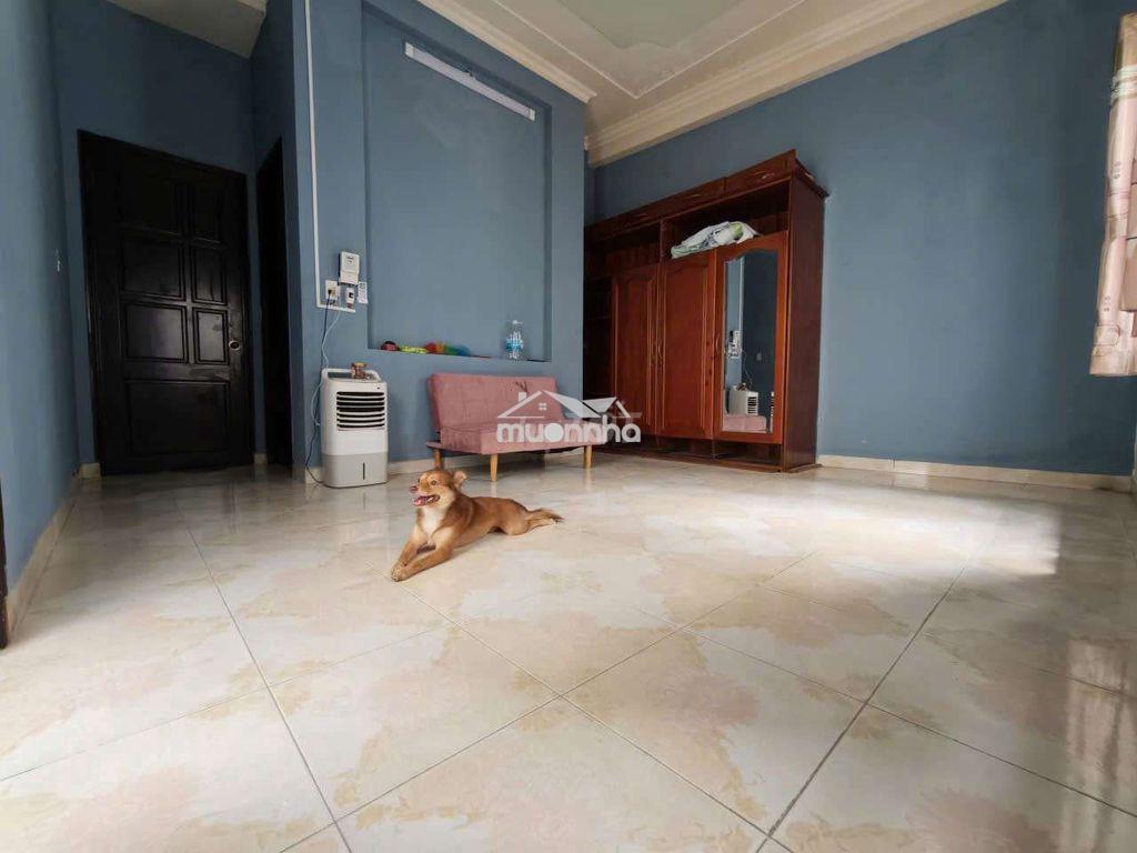 Chính chủ - phòng ban công 30m2 - 2