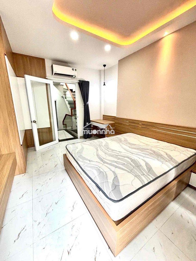Bán nhà gần đầm sen - 3 tầng kiên cố - chỉ hơn 7 tỷ - 2