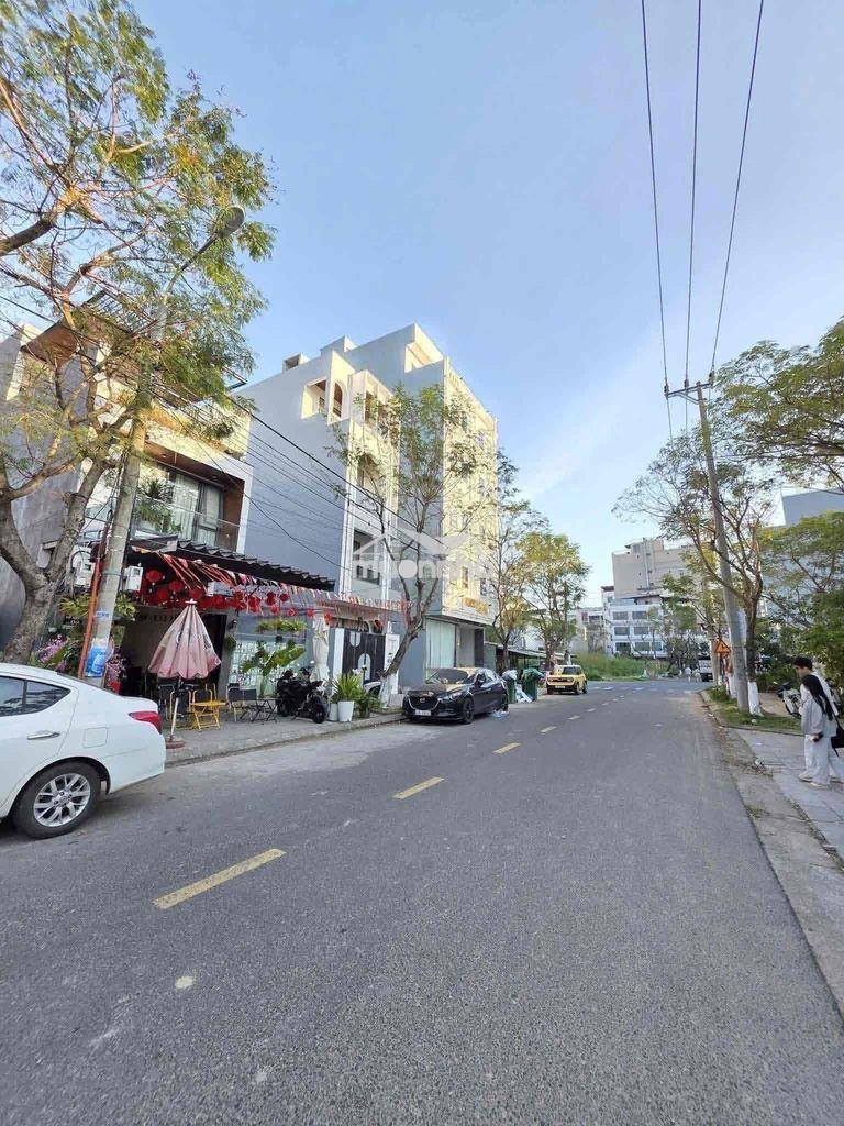 Nhà gác lững đuòng 5m5 nại hiên đông  sơn trà đà nẵng  công năng : 2p - 3