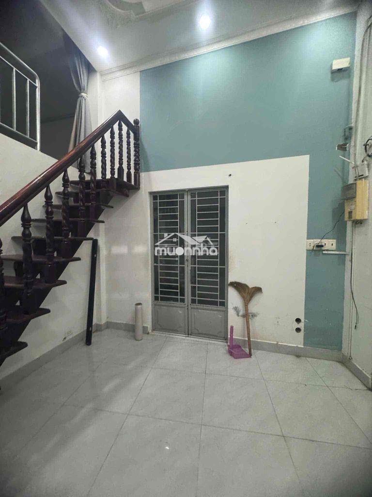 💰 Nc sau căn mt đường số 1, p16 - trệt lửng 2pn - có 2 máy lạnh - 2