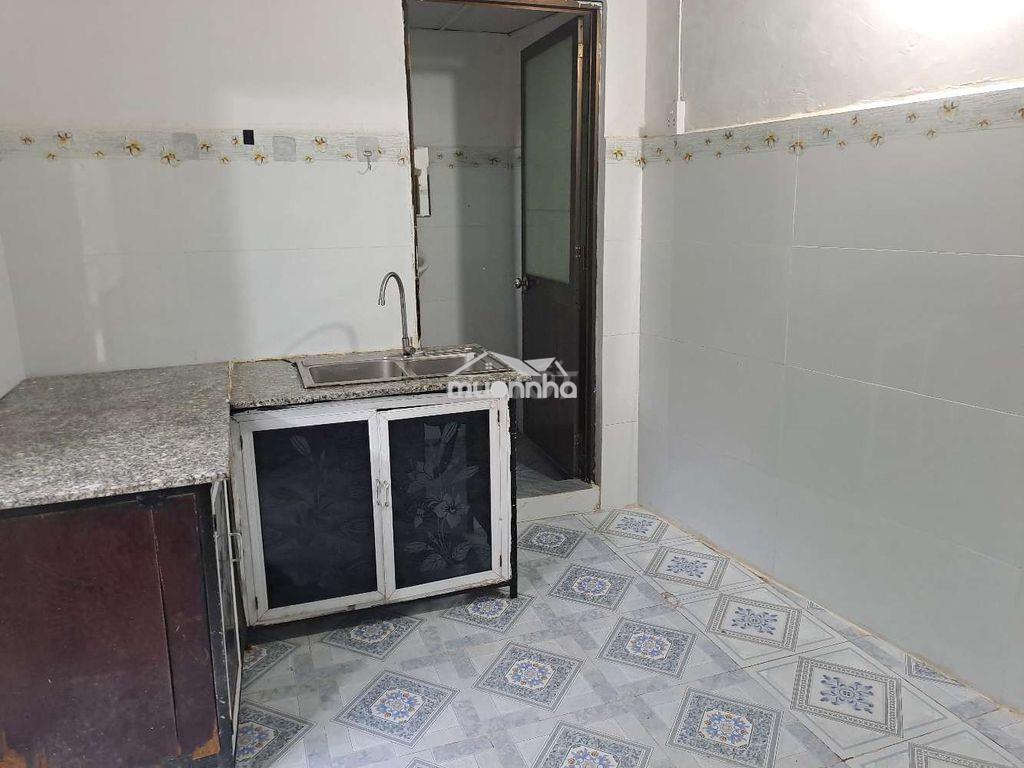 Nhà cấp 4,1 trệt, 1 lầu (gác đúc giả lầu) gần cầu phú long, chợ đường - 2