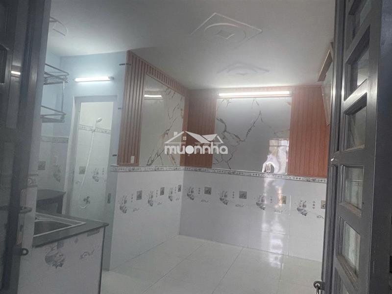 Nhà chợ hiệp thành gía 550tr( đã cắt lỗ 100tr).