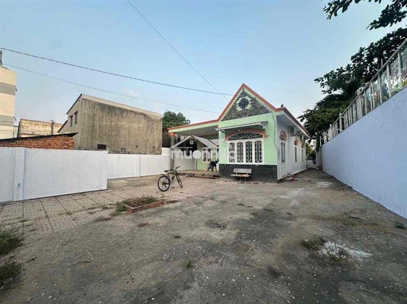 Cho thuê khu nhà vườn 640m² gần quảng trường tỉnh đồng nai