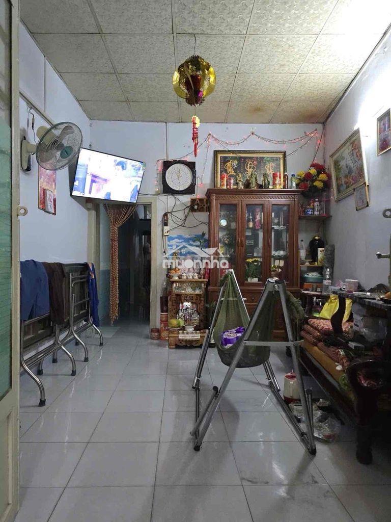 Dt 4x13 - giáp quận 7 - sổ riêng - khu hiện hữu - tl chính chủ - 3