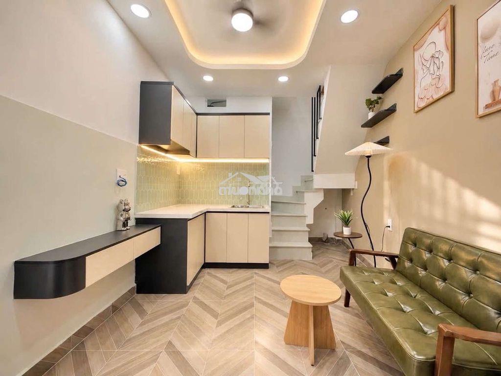 Nhà đẹp 3 tầng đúc full nội thất, giá 2.55 tỷ - 3