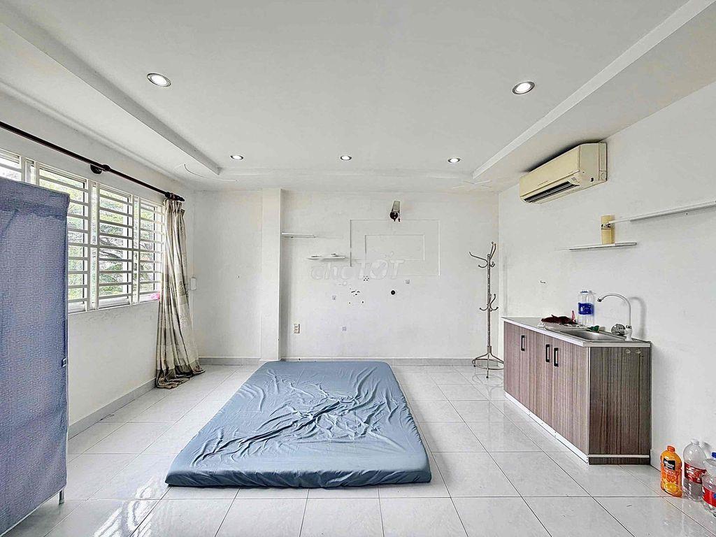 Căn hộ dịch vụ full nội thất đi bộ qua nhà thờ phao lô,aeon bình tân - 2