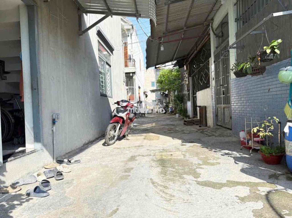 Bán đất sổ riêng 50m2, thổ cư toàn bộ. giá 2.15 tỏi - 2