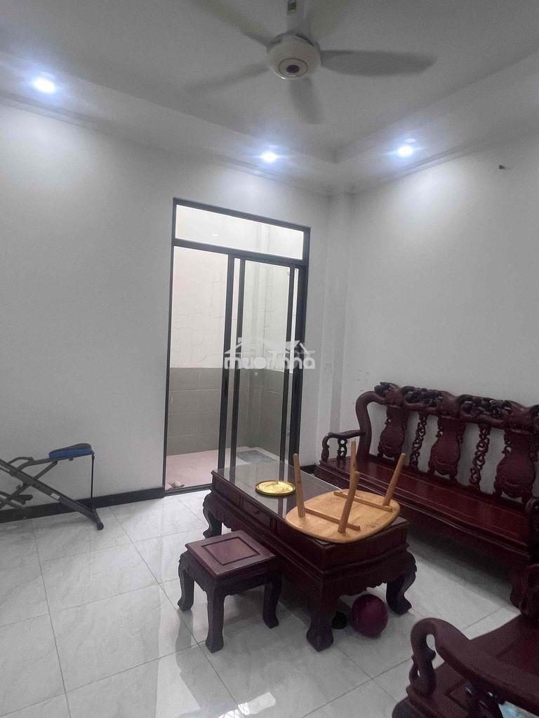 Cho thuê nhà mới hxt rộng rãi - 4