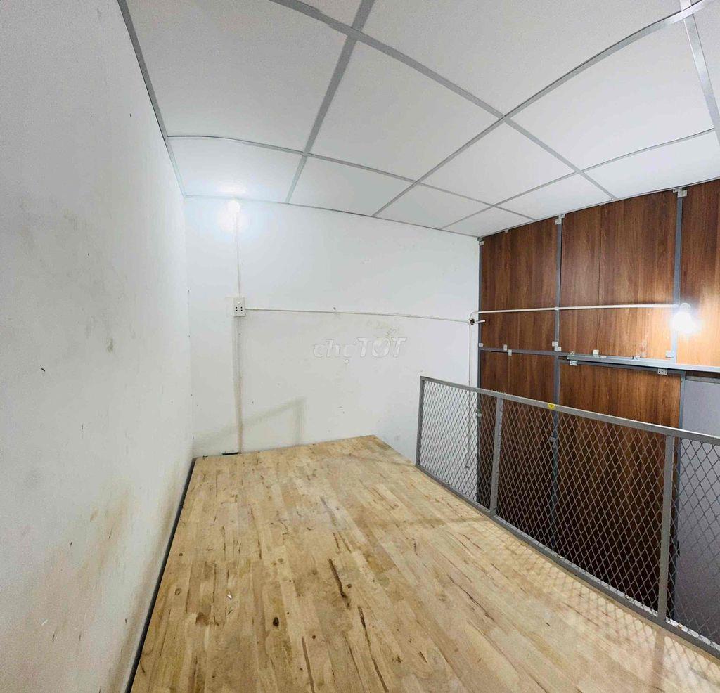 Phòng có gác 25m2- nhà mặt tiền 297 bình quới - - 3