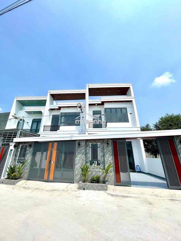 Nhà trệt lầu sân ô tô 80m2 thuận giao 07 giá 3.2tỷ