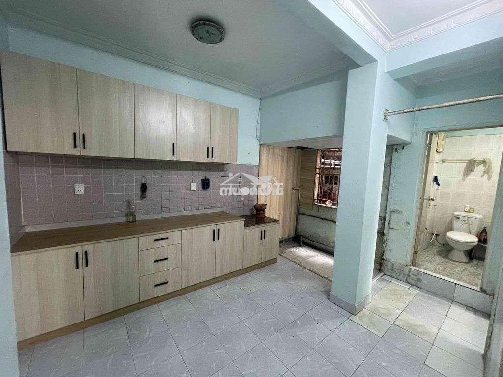 Chỉ 67 triệu / m2 chung cư còn mới tại quận 3 - 3