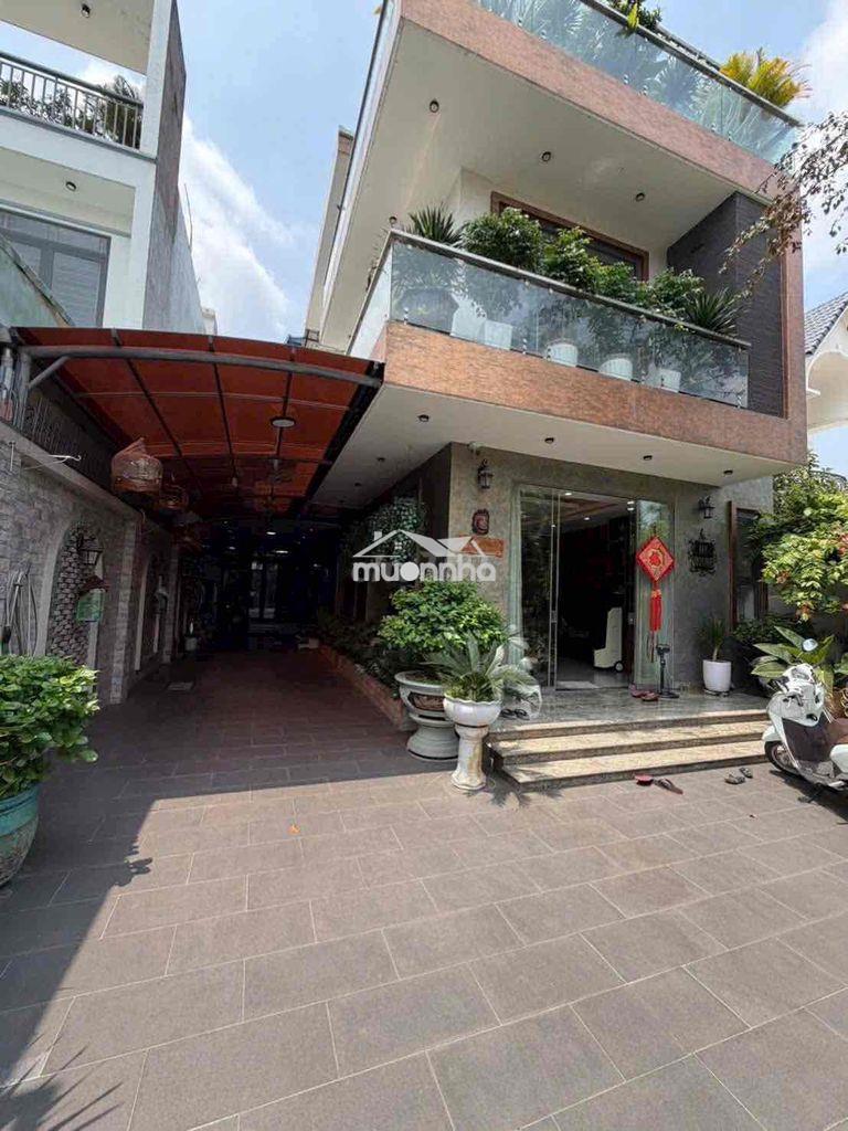Gấp gấp , biệt thự phú hoà cách lê hồng phong 100m. 3 tầng 5pn