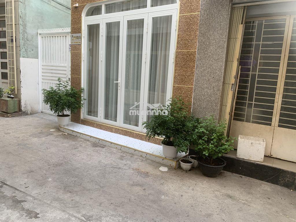 Bán nhà cách mạng tháng 8 gần đưởng phạm văn hai - 3