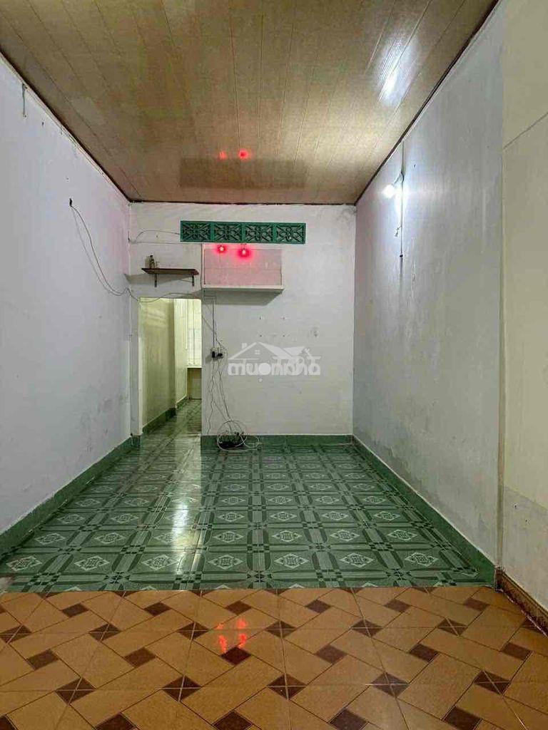 Chính chủ cần bán nhà cấp 4 đông thạnh 3 - 3