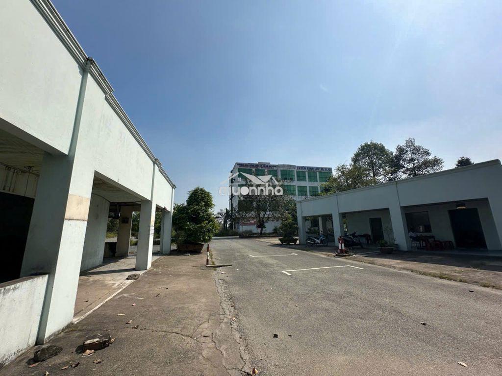 Cho thuê bãi xe, kho, văn phòng, đất trống ql1a, bình tân, giá 20k/m2 - 2