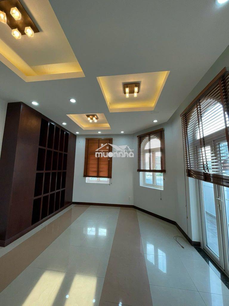 Villa đường cách mạng tháng 8 diện tích: 10x18m trệt 2 lầu cho thuê - 4
