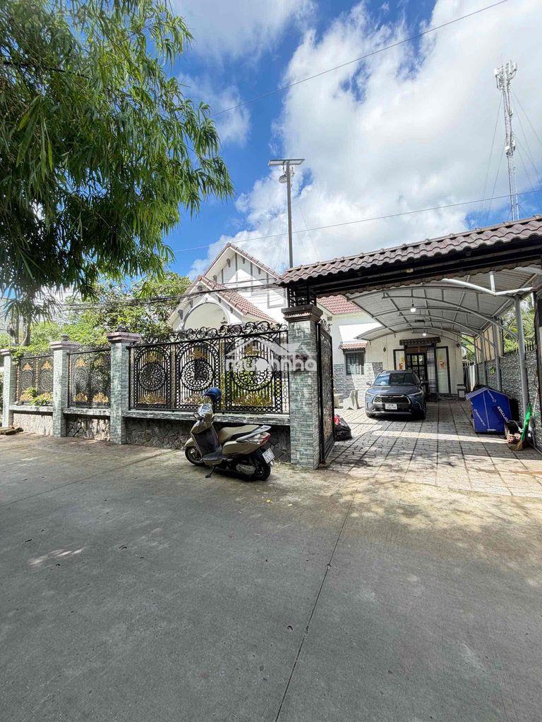 Nhà sân vườn 260m2 gần đại học tây đô - 2