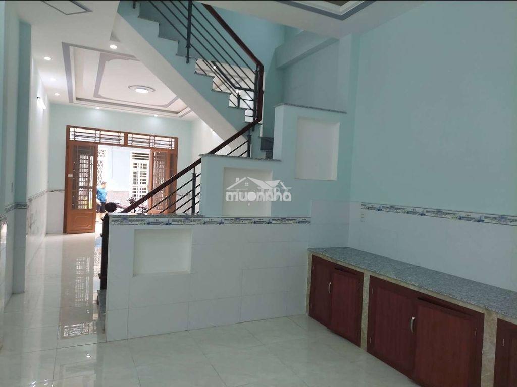 Cho thuê nhà 4x17m, 1trệt 2lầu giá 12tr/t, kcn tân bình - 3