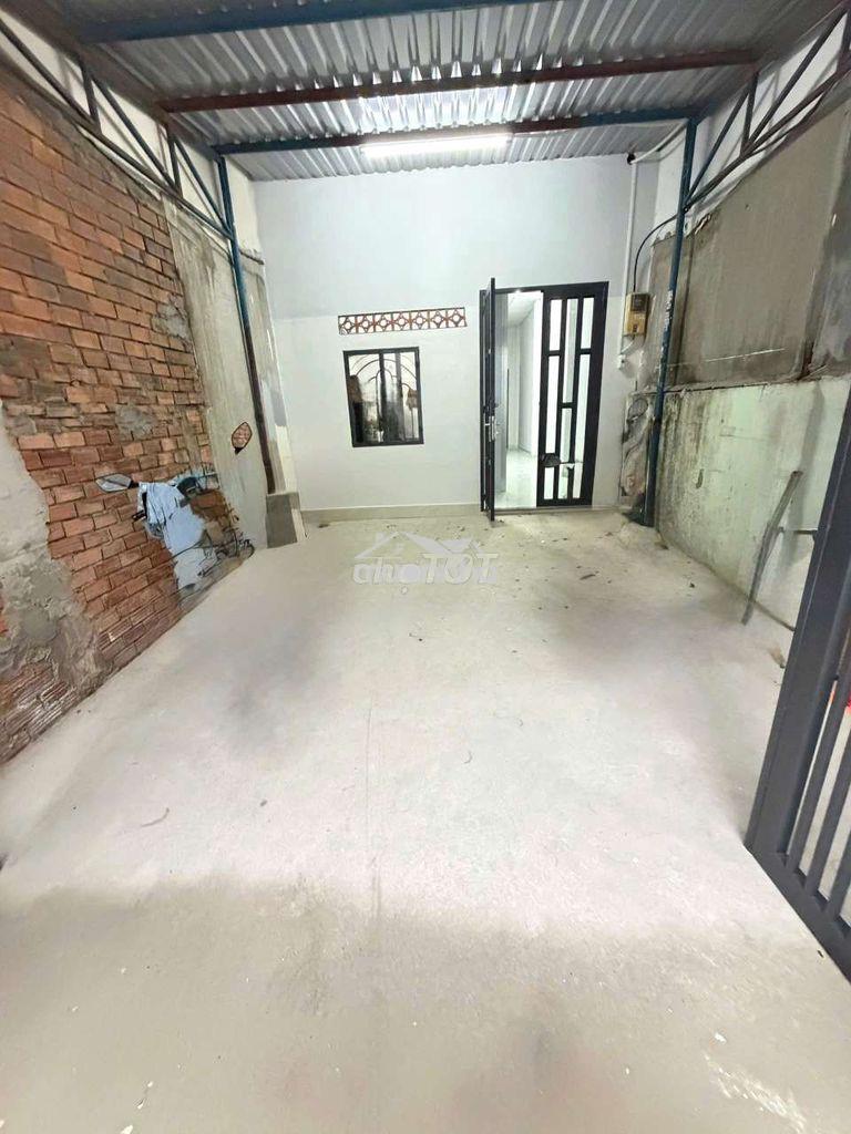 Nhà nguyên căn nguyễn ngọc nhựt (2pn, 1wc). dtsd 96m2 - 2