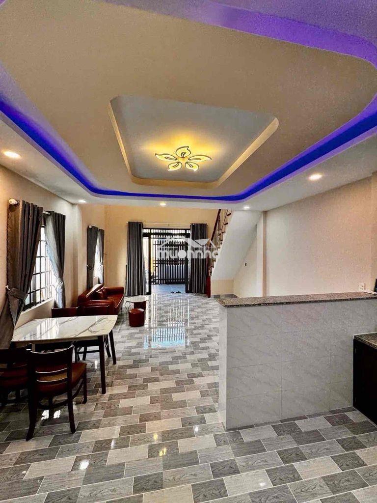 Nhà giá rẻ 60m2 hẻm xe hơi nhỉnh 5 tỷ tô ngọc vân phạm văn đồng - 2