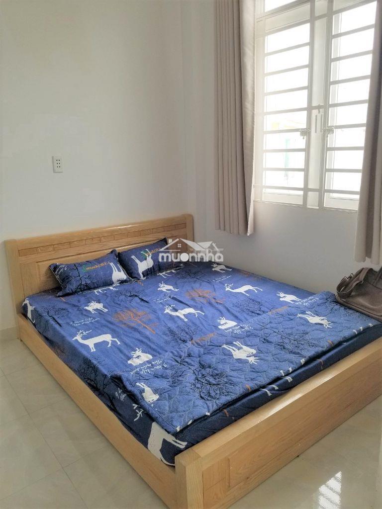 Phòng ban công, ngay đh bách khoa, kế bên sân phú thọ, lữ gia. chỉ 5tr - 4