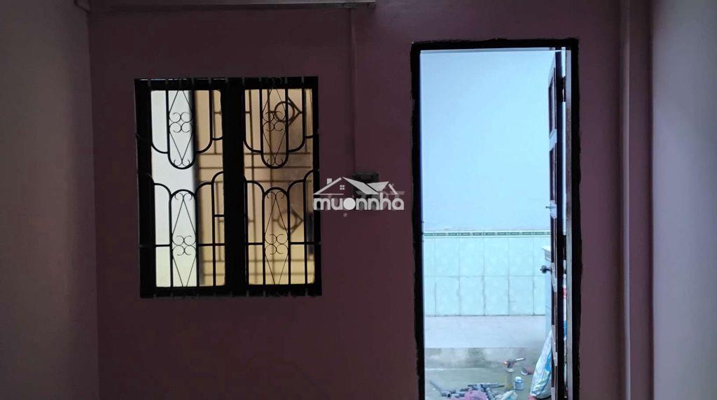 Phòng trọ giành cho 3 người - 4