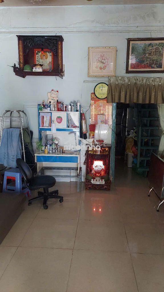 Bán nhà riêng nằm ở vị trí thuận lợi tại đường đoàn văn bơ, q4-3,8 tỷ - 2
