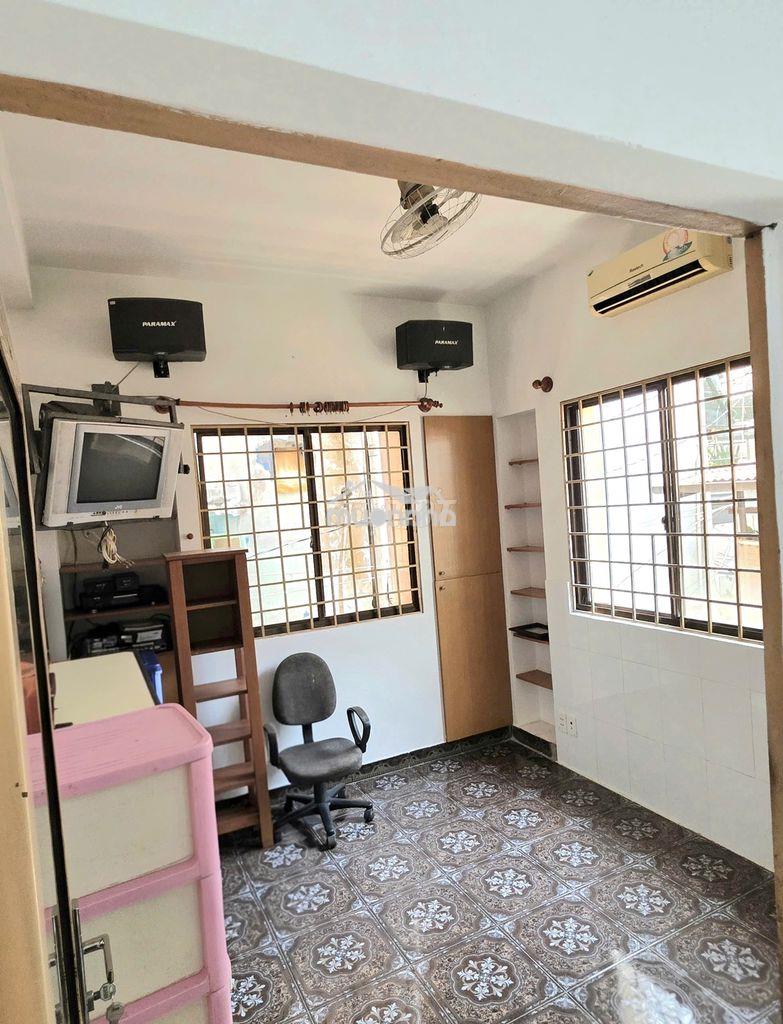Nhà nguyên căn sẵn nội thất đường cmt8 - 2pn 3wc - 4x8m - 4