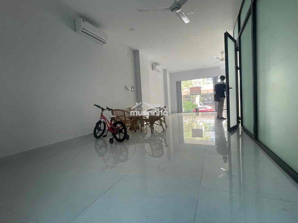 Cho thuê tầng trệt 7x20m giá 16.5triệu vnd tại  kdt vạn phúc city - 3