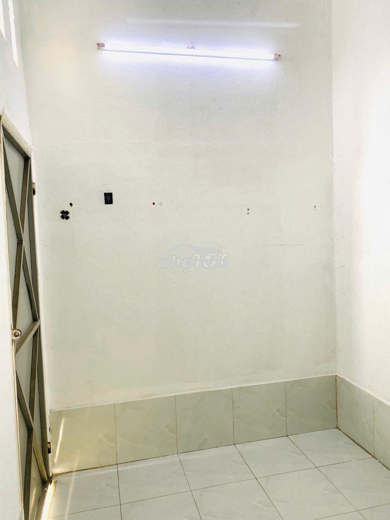 Phòng trọ sau công viên phần mềm quang trung - hẻm 91 đường đông bắc - 3