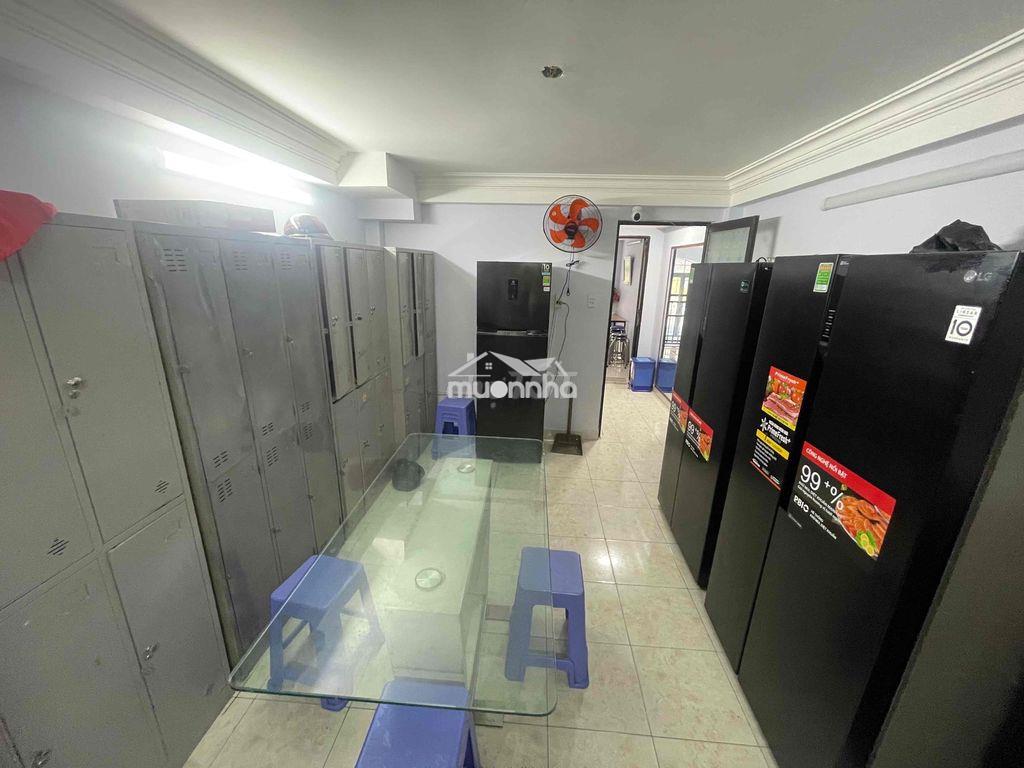 Ktx giá sinh viên gần nhiều trường học - 3