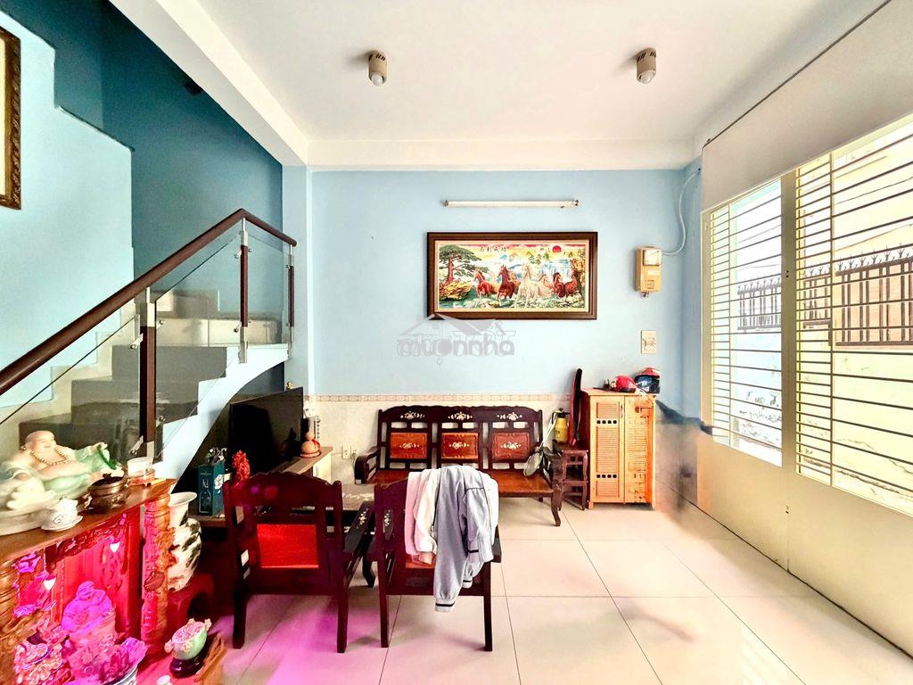 Tôi chính chủ cần bán căn nhà hẻm gần phạm văn đồng - bình thạnh - 2