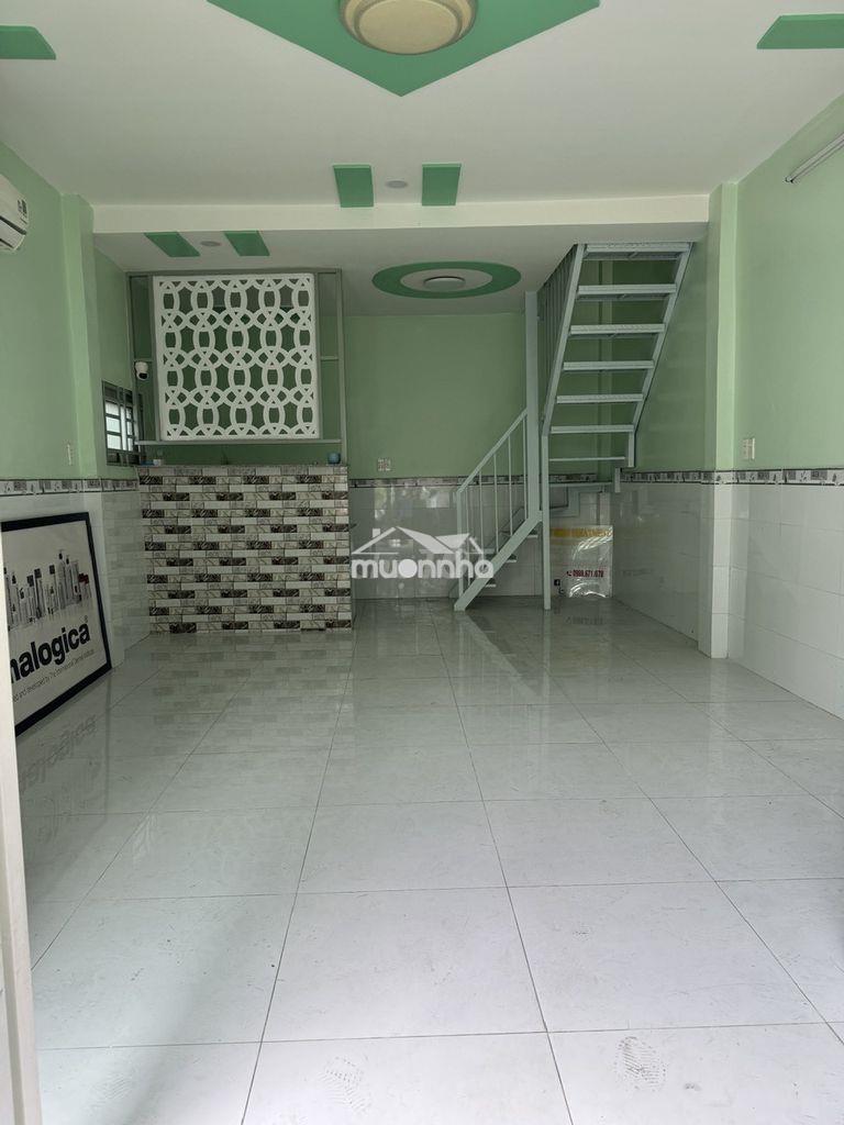 Căn góc thoáng mát ngang 4,2m sát ngã tư trịnh đình trọng-kênh tân hóa - 3