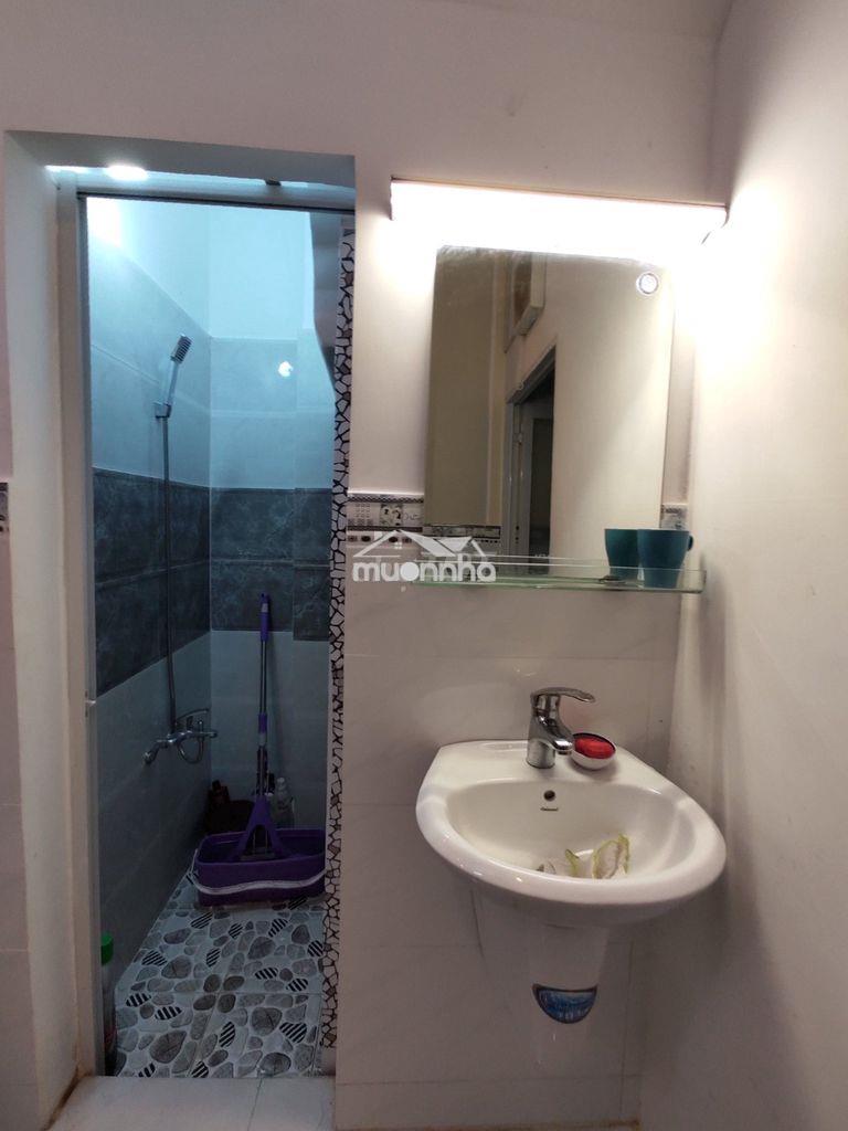 Phòng trọ hẻm 154 âu dương lân q8 - 3