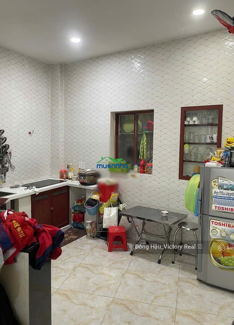 Bán nhà hồng lạc - dt 4,3 x 13,5 - 59m² - 1 trệt 2 lầu sân thượng - giá 7,4 tỷ tl - 3