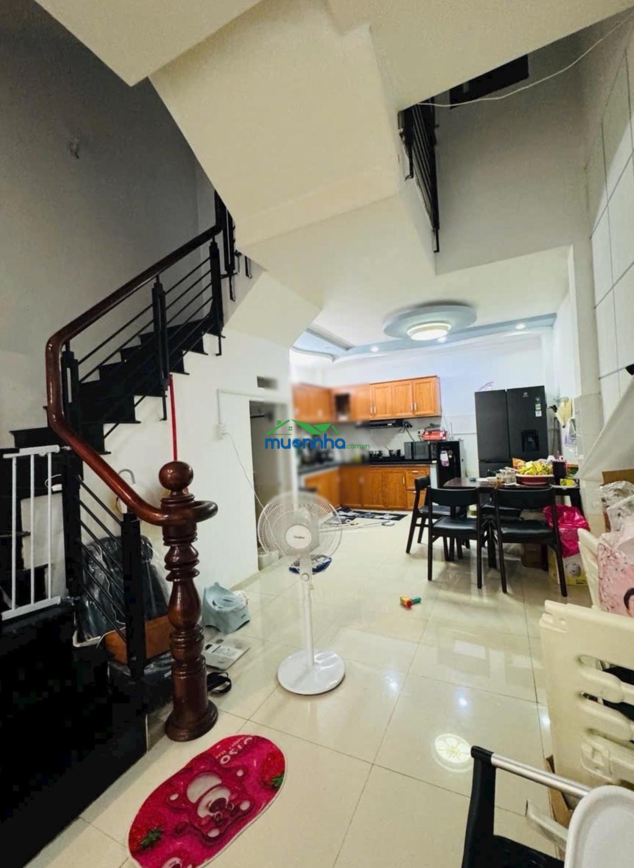 Hẻm ô tô - 117m2 - nơ trang long - bình thạnh - 3 tầng - nhỉnh 9tỷ - xe tải vào nhà - 2