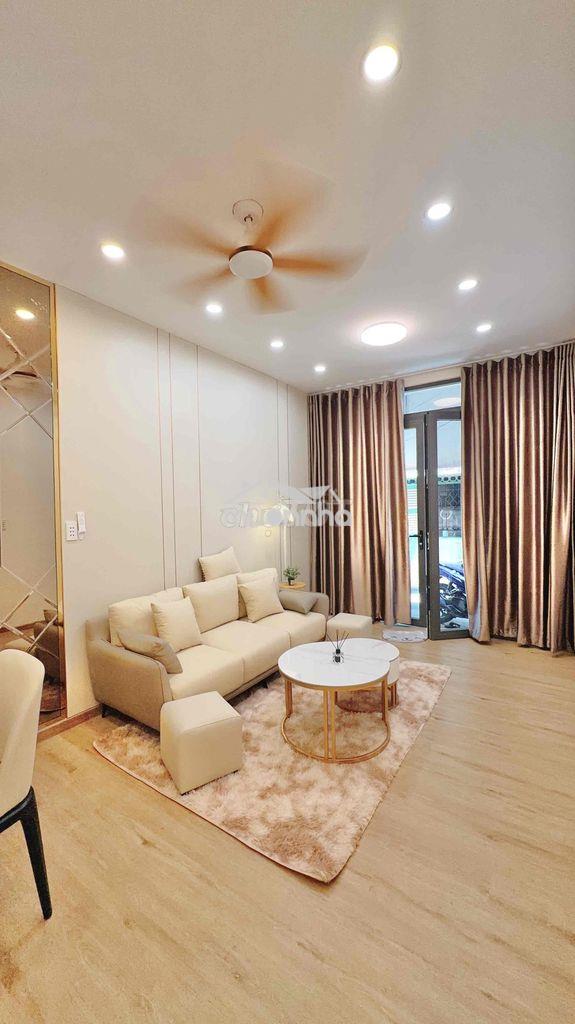 Bán nhà trung tâm q10 ( cách mặt tiền vài mét 2 cửa thoát hiểm ) - 3