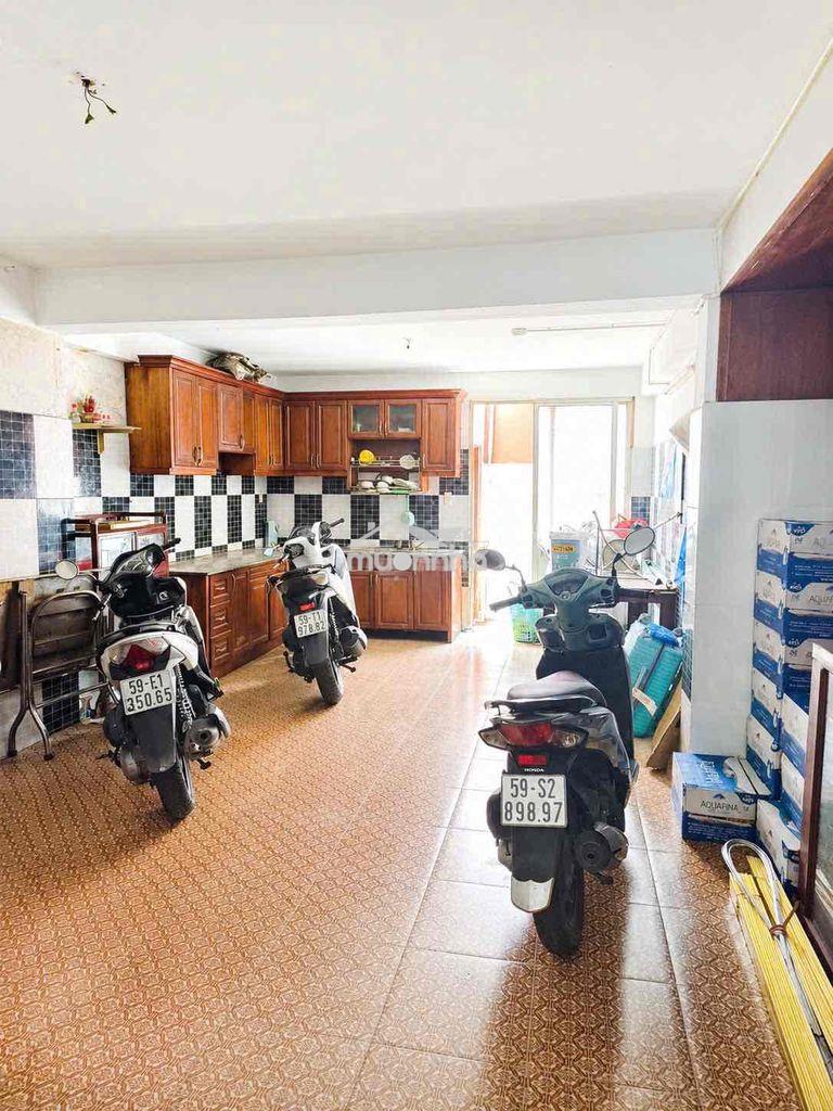 Bán khách sạn q12 , 31 phòng , dt:8*20 , pháp lý , giấy phép chuẩn - 4