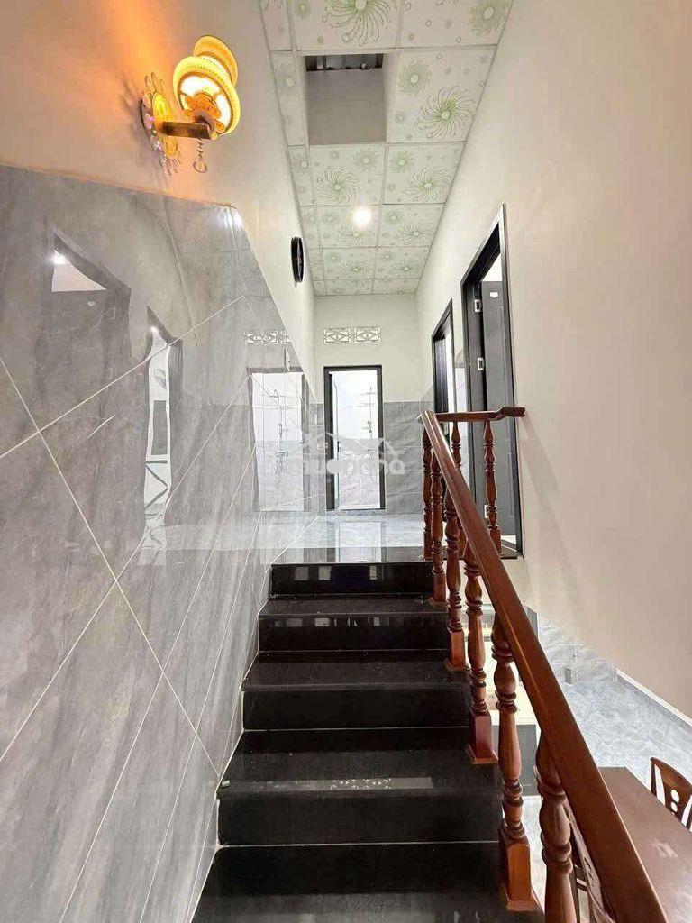 Cho thuê nhà 100m2 gần nguyễn an ninh có sân xe hơi, 3 máy lạnh. - 3
